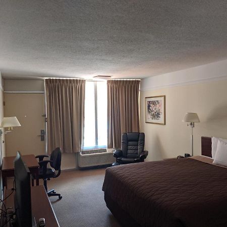 Western Inn And Suites Enid Екстериор снимка