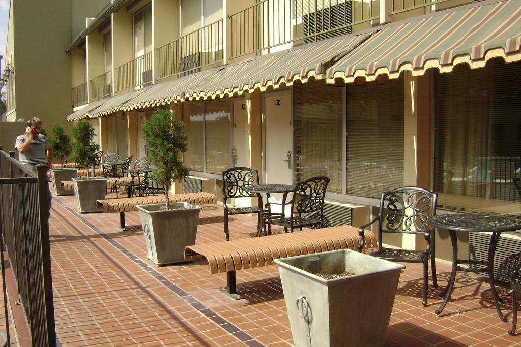 Western Inn And Suites Enid Екстериор снимка