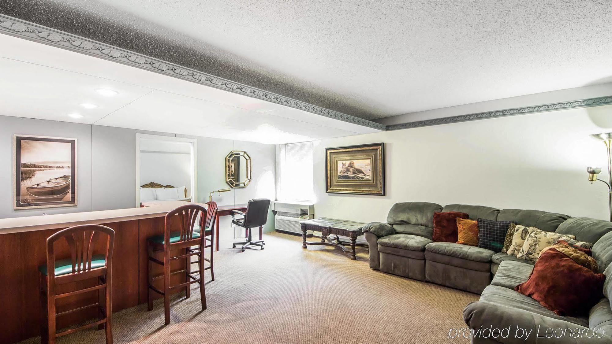 Western Inn And Suites Enid Екстериор снимка