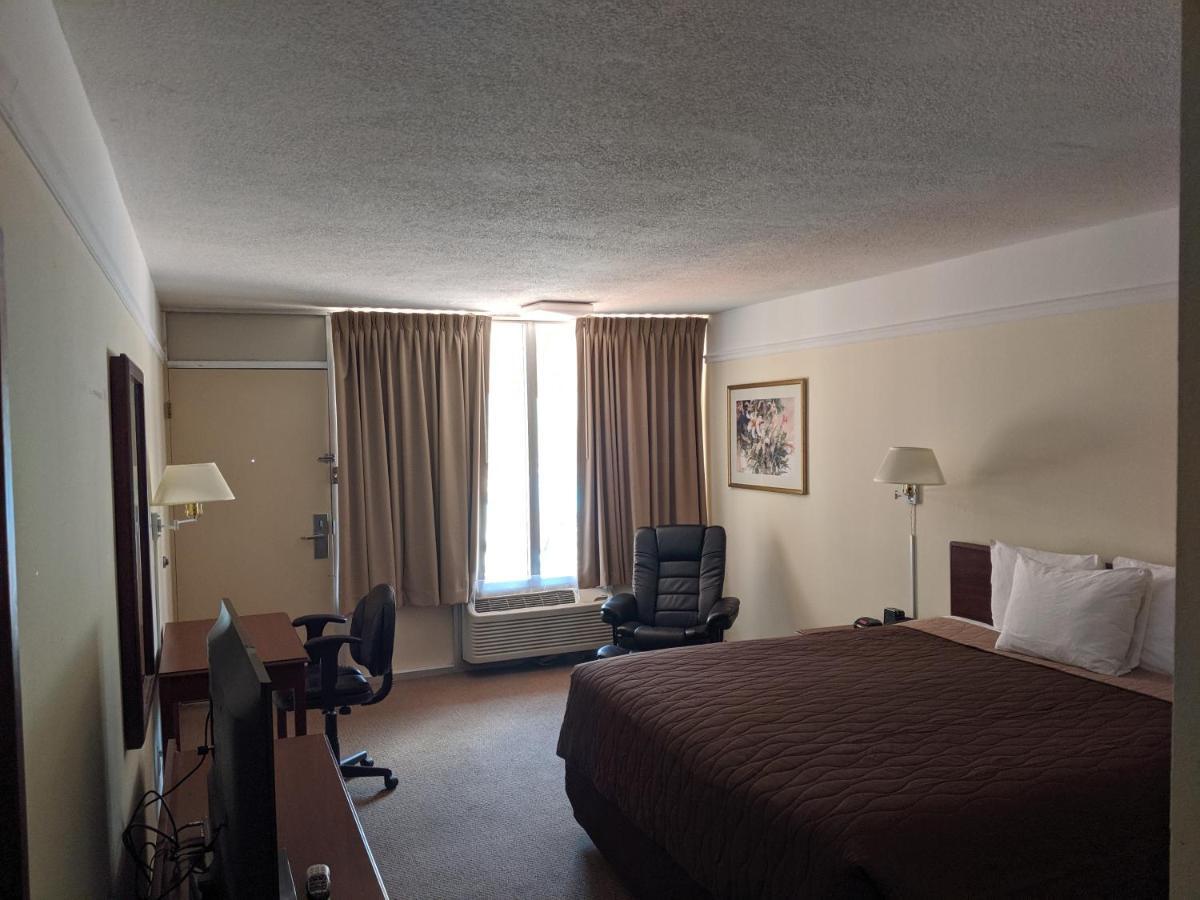 Western Inn And Suites Enid Екстериор снимка