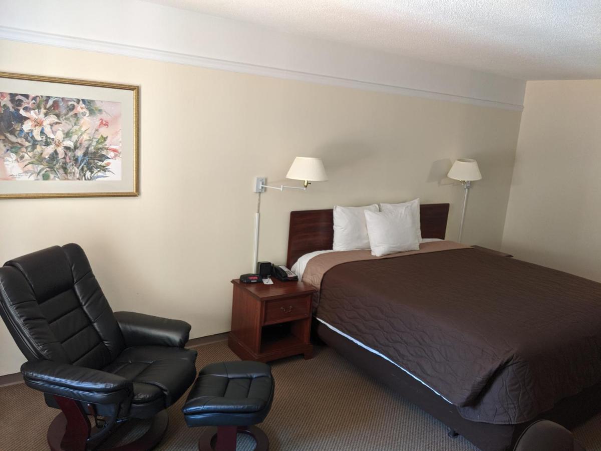 Western Inn And Suites Enid Екстериор снимка
