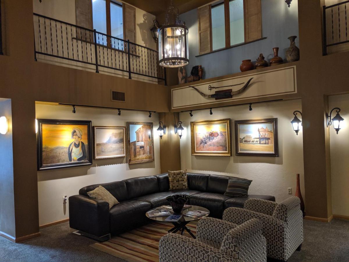 Western Inn And Suites Enid Екстериор снимка